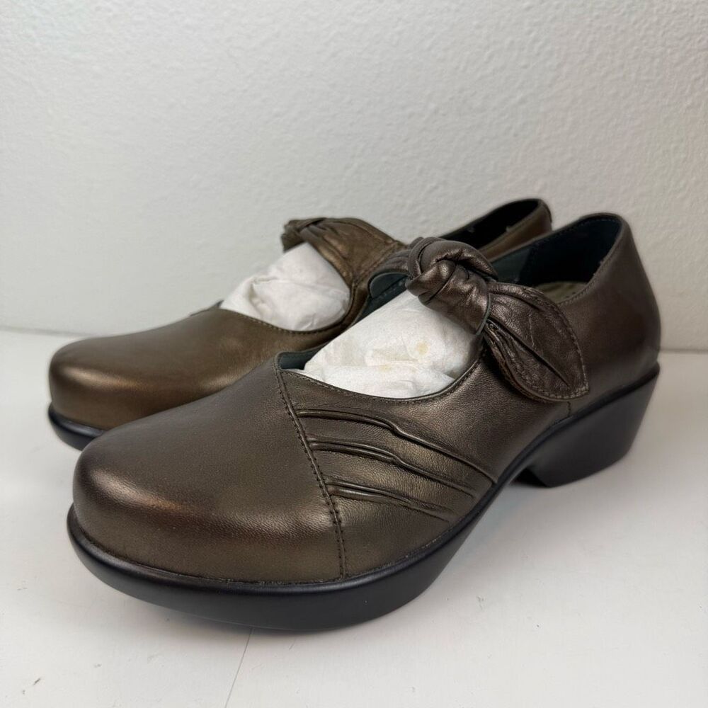 Dansko Mary Jane Pewter Leather Clogs Size 38